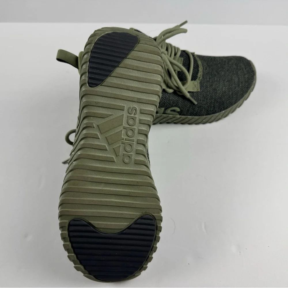 Men’s Adidas Kaptir 3.0 wide athletic shoe size 10.5